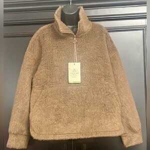 Alpine design 1/2 zip jacket